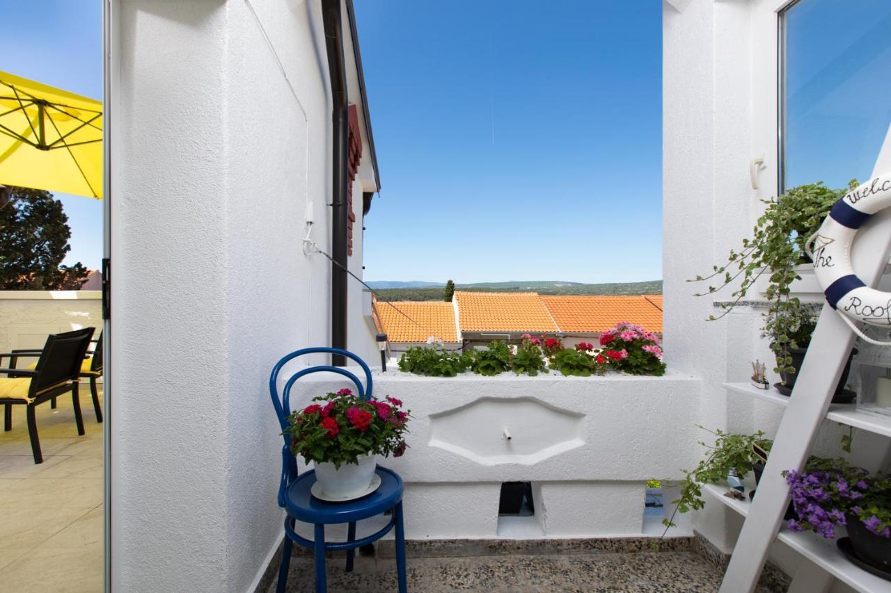 The Rooftop Apartment Punat Bagian luar foto